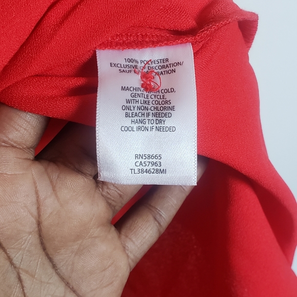 Super cute red romper - Picture 4 of 4